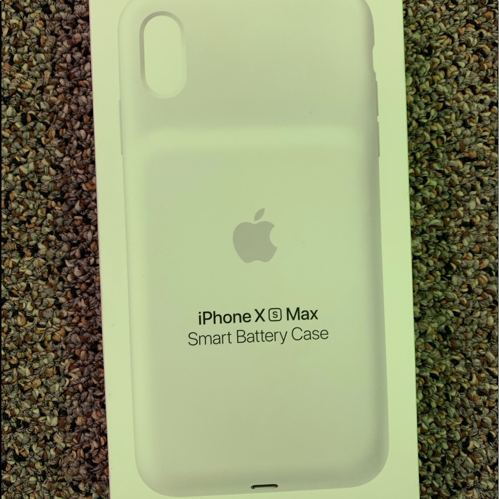 iPhone max smart battery case